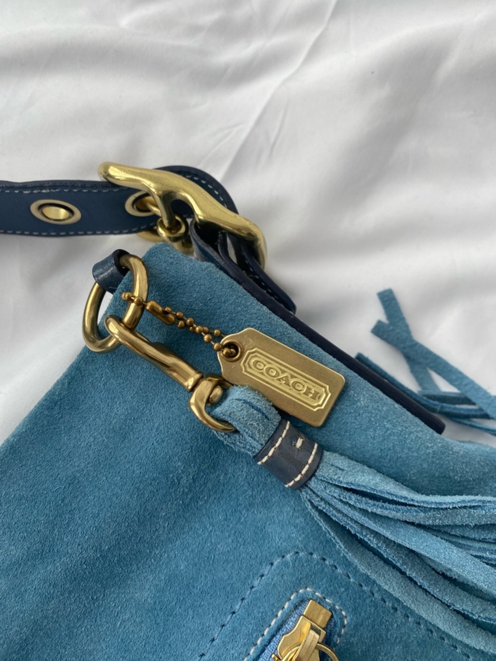 Vintage Coach Teal Suede Crossbody with Tassel and Gold Hardware - Picture 3 of 4
